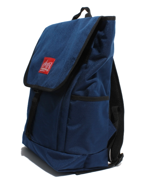 Manhattan Portage(マンハッタンポーテージ)の「Washington SQ Backpack -ワシントンスクエア バックパック-(バックパック/リュック・メンズ・ブラック/ネイビー/ダークネイビー/ウッドランド・MEDIUM)」の5枚目の写真
