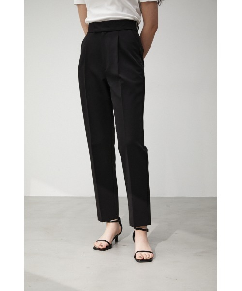 AZUL by moussy(アズールバイマウジー)の「VENUS TAPERED PANTS/ヴィーナステーパードパンツ(その他パンツ・レディース・ライム/ブルー/ブラック/ライトベージュ/ピンク/ライトグレー・LARGE/SMALL/MEDIUM)」の2枚目の写真