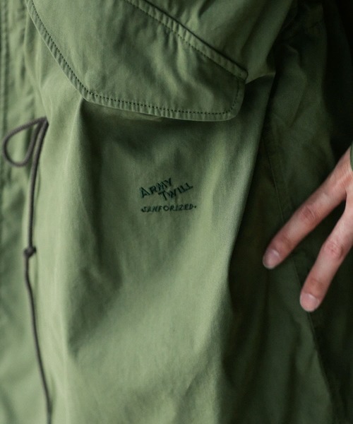 ARMY TWILL(アーミーツイル)の「『別注』ARMY TWILL×Sonny Label Fish Tail Coat(モッズコート・メンズ・ライトグレー/カーキ・MEDIUM/LARGE/X-LARGE)」の4枚目の写真