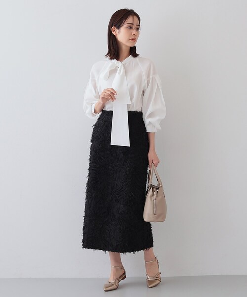 INDIVI(インディヴィ)の「【2点セット/UVケア】ツイードジレ&ボウタイブラウス カセット服(その他トップス・レディース・アイボリー系3/ホワイト系6/ブラック系3・05/15 /38/13/34)」の9枚目の写真