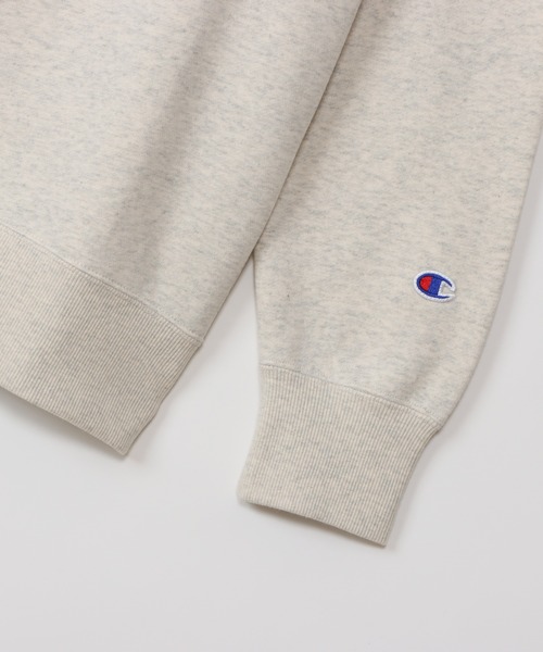 Champion(チャンピオン)の「【Champion/チャンピオン】メンズ ベーシック クルーネックスウェットシャツ(スウェット・メンズ・ブラック/ブルー系その他/ブラウン/グレー/ホワイト/アーミー/ネイビー/オートミール/ラベンダー/ブルー系その他2/カーキ・MEDIUM/LARGE/X-LARGE)」の21枚目の写真