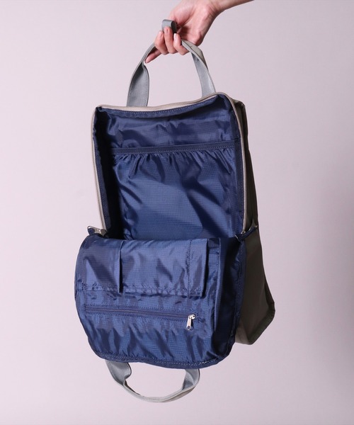 anello(アネロ)の「(LF)【anello】2WAY 10ポケット トート型 リュック(バックパック/リュック・レディース・ブラック/ネイビー/オリーブ/ブラック系その他/グレイッシュベージュ・ONE SIZE)」の16枚目の写真
