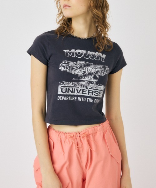 MOUSSY(マウジー)の「【2サイズ展開】MOUSSY TOUR 24 Tシャツ(Tシャツ/カットソー・レディース・ブラック/ホワイト/ダークグレー・1/2)」の3枚目の写真
