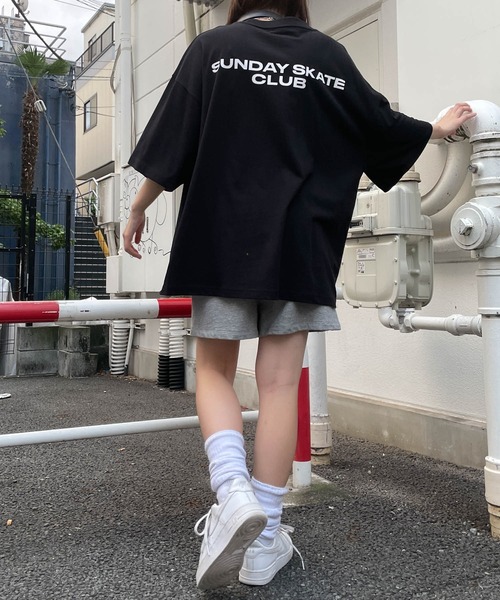 WEGO(ウィゴー)の「WEGO/CREW BIG半袖Tシャツ(Tシャツ/カットソー・メンズ・イエロー/カーキ/ホワイト/グレー系その他/ブラック・MEDIUM/LARGE)」の11枚目の写真