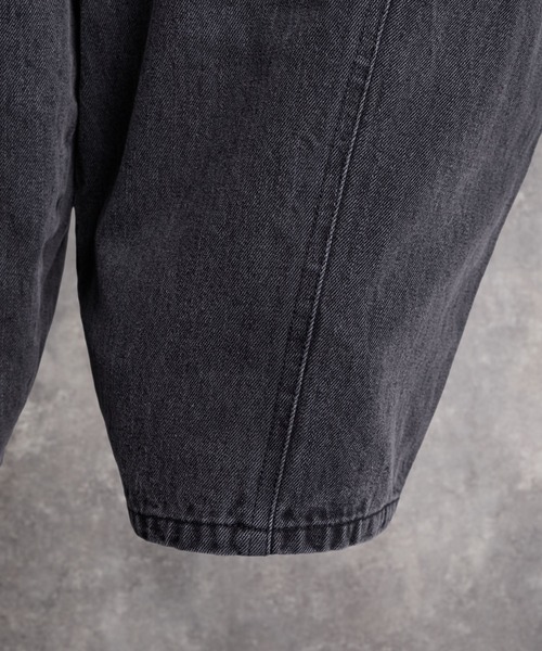 ADRER(アドラー)の「Super Wide Balloon Pants / スーパーワイド バルーンパンツ(デニムパンツ・メンズ・ブラック系1/グレー系1/ブラック系2・S/XS/L/M)」の21枚目の写真