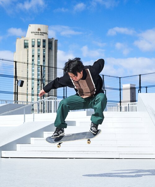 JOURNAL STANDARD(ジャーナルスタンダード)の「ddp × JOURNAL STANDARD for TAKASHI MATSUMOTO / スケートパンツ(チノパンツ・メンズ・ベージュ/ブラック/グレー/ライトグリーン・SMALL/LARGE/MEDIUM)」の16枚目の写真