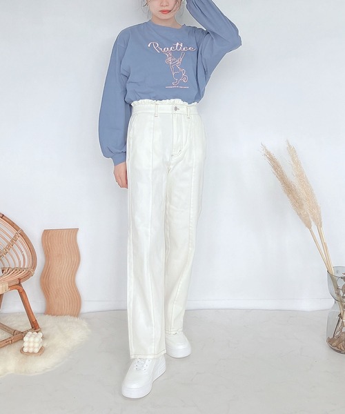 AS KNOW AS plus(アズノゥアズプラス)の「♪フラッシャー付 ハイウエストデニム セミワイドパンツ(デニムパンツ・レディース・ブラック/カーキ/アイボリー/ケミカルウォッシュ/ホワイト系/ブラック系/モカ/サックスブルー/ホワイト系その他/ブラック系その他/グリーン系その他/ブルー系1/ホワイト系1/ピンク/アイボリー系・FREE)」の19枚目の写真