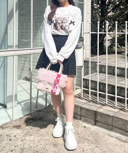 apres jour(アプレジュール)の「猫アソートリボンロンT【ZOZOTOWN限定アイテム】(Tシャツ/カットソー・レディース・レッド/ピンク/ブラック/ブルー・X-LARGE/フリー)」の12枚目の写真