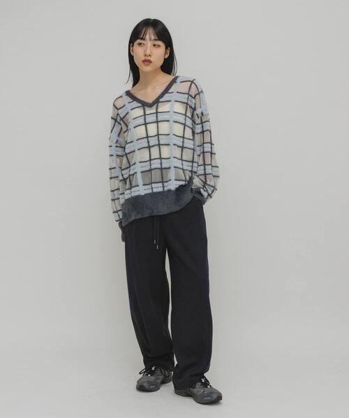 KBF(ケイビーエフ)の「カーブスウェットパンツ(その他パンツ・レディース・ネイビー/グレー/ブラック/ブラウン・ONE)」の6枚目の写真