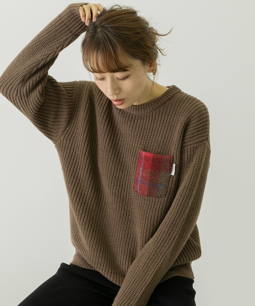 URBAN RESEARCH Sonny Label(アーバンリサーチサニーレーベル)の「ハリスツイードポケットニットプルオーバー(Tシャツ/カットソー・レディース・ネイビー/オフホワイト/ライトグレー/ブラウン・FREE)」の1枚目の写真