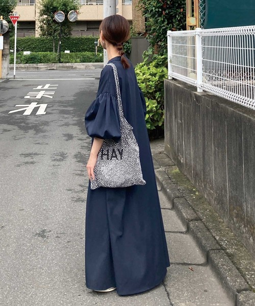 CORNERS(コーナーズ)の「CORNERS by KR ボリュームスリーブストライプシャツワンピース(ワンピース・レディース・ネイビー/グリーン/サックスブルー/ベージュ/ブラック/ホワイト/ダークブラック/ダークネイビー・M/L)」の14枚目の写真