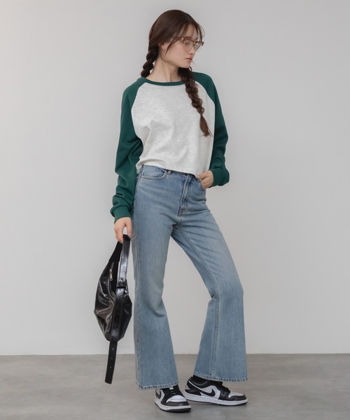 HEILIS(ヘイリス)の「【新色追加】クロップド丈ラグランスリーブロングTシャツ / グレー ネイビー グリーン ラグラン コンパクト クロップド 秋服 冬服 春服 ノームコア ショート丈 インナー 韓国 長袖 ロンT スウェット レイヤード(Tシャツ/カットソー・レディース・グリーン/ネイビー/グレー・FREE)」の14枚目の写真