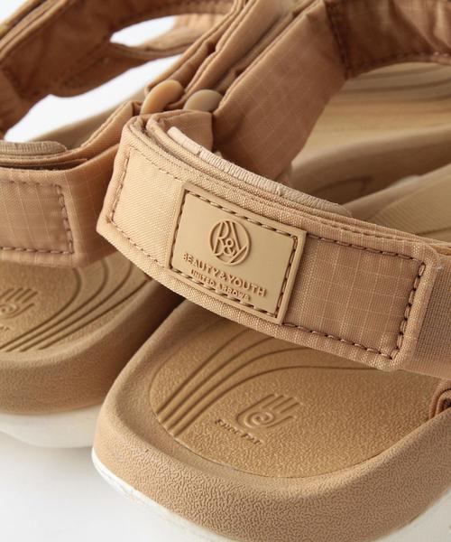 Teva(テバ)の「【別注】 <TEVA (テバ)> ∴ HURRICANE XLT M/サンダル◆(サンダル・メンズ・ベージュ/オリーブ・7/10/9/8)」の8枚目の写真