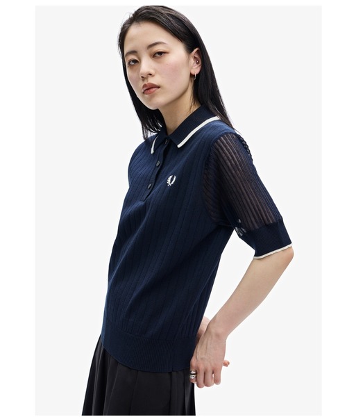 FRED PERRY(フレッドペリー)の「Rib Stitch Knitted Shirt(ポロシャツ・レディース・ネイビー/ベビーピンク・10)」の7枚目の写真