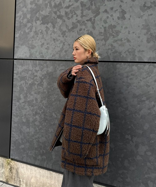 Ameri(アメリ)の「UND WINDOWPANE ZIPUP MIDI COAT(ブルゾン・レディース・アイボリー/ブラウン・SMALL/MEDIUM)」の19枚目の写真