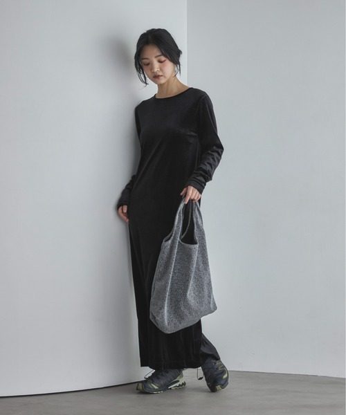 feepur(フェピュール)の「【TALL/2Tサイズあり】ベロアロングワンピース(ワンピース・レディース・グレー/ブラック/ブラウン・TALL/2T/MEDIUM/SMALL)」の14枚目の写真