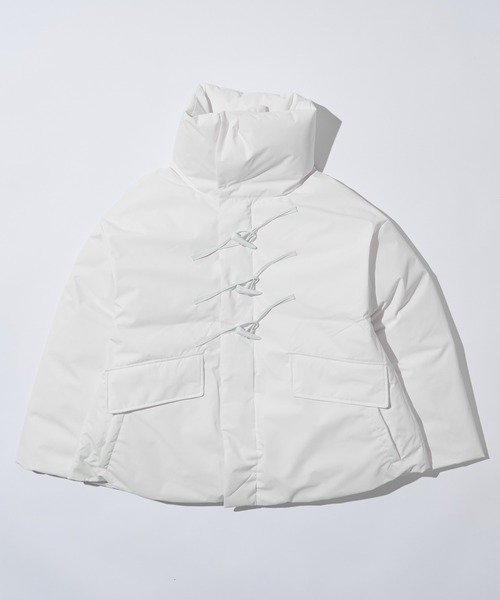 seyto(セイト)の「High neck toggle down jacket / ハイネックトグルダウンジャケット(ダウンジャケット/コート・メンズ・ホワイト/ブラック・1/2)」の7枚目の写真