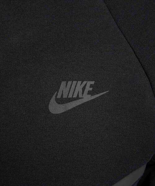 NIKE(ナイキ)の「《セットアップ対応商品》ナイキ テック メンズ フルジップ ウィンドランナー パーカー / Nike Tech Men's Full-Zip Windrunner Hoodie HV0950-010 Black(パーカー・メンズ・ブラック・S/2XL/L/M/XL)」の18枚目の写真