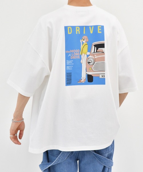 kutir(クティール)の「レトロマガジンアソートTシャツ(Tシャツ/カットソー・メンズ・ダークブラウン/ライトブルー/ホワイト/オフホワイト/ライトグリーン/その他/グリーン/ライトホワイト/ダークブルー/ホワイト系その他・MEDIUM/SMALL/LARGE)」の5枚目の写真