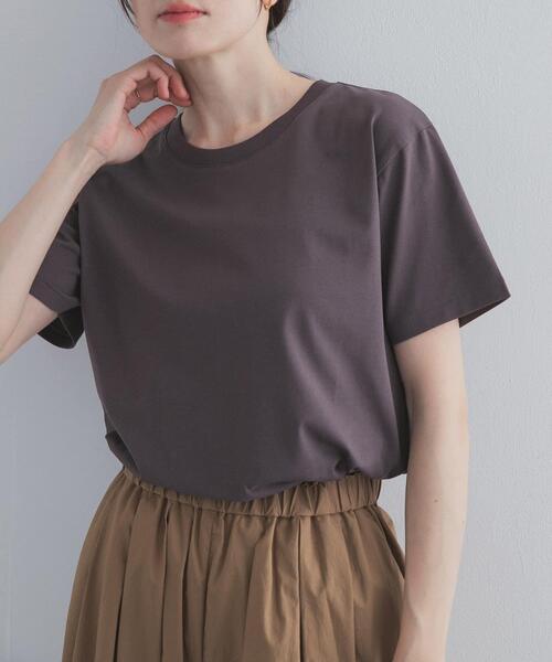 URBAN RESEARCH DOORS(アーバンリサーチドアーズ)の「『UR TECH』汗染み防止ベーシックTシャツ(Tシャツ/カットソー・レディース・ブラウン/チャコールグレー/ホワイト系その他/オフホワイト・FREE)」の3枚目の写真