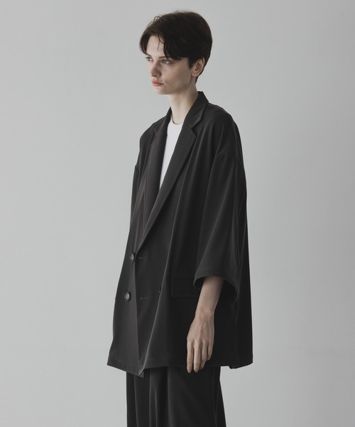 remer(リメール)の「loose UNKNOWN double tailored jacket / ルーズアンノウンダブルテーラードジャケット(half sleeve)(テーラードジャケット・メンズ・アッシュグレー/ブラック/チャコールグレー・MEDIUM/LARGE/SMALL)」の1枚目の写真