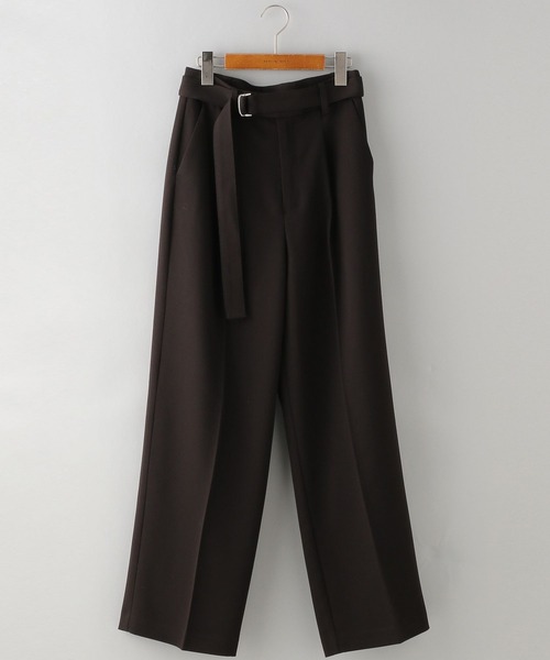 A part by(アパートバイ)の「ベルトツキタックストレートパンツ(その他パンツ・レディース・ブラック/アイボリー・MEDIUM/LARGE)」の1枚目の写真