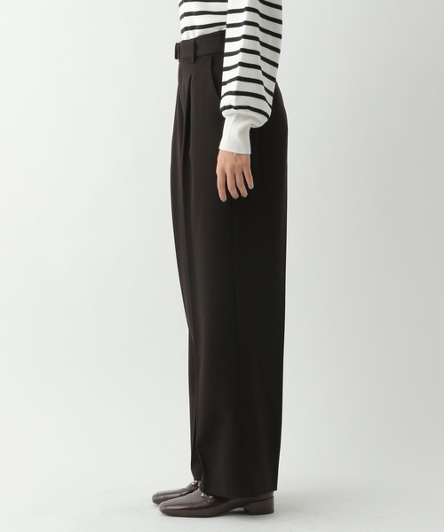 A part by(アパートバイ)の「ベルトツキタックストレートパンツ(その他パンツ・レディース・ブラック/アイボリー・MEDIUM/LARGE)」の6枚目の写真