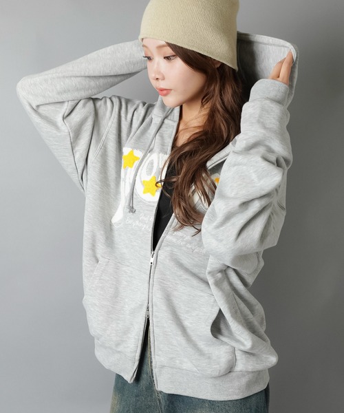 SPINNS(スピンズ)の「立体ロゴが主役★ストリートWジップフーディ/サガラ刺繍スター(パーカー・レディース・ブラック/杢グレー/オートミール/レッド・ONESIZE)」の12枚目の写真