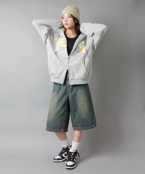 SPINNS(スピンズ)の「立体ロゴが主役★ストリートWジップフーディ/サガラ刺繍スター(パーカー・レディース・ブラック/杢グレー/オートミール/レッド・ONESIZE)」の14枚目の写真