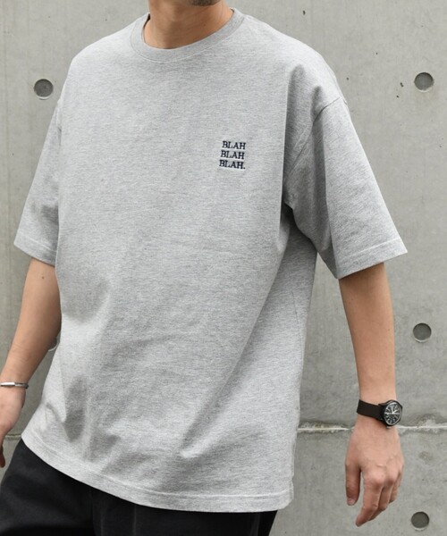 SHIPS any(シップス エニィ)の「【WEB限定】SHIPS any: BLAH BLAH BLAH.ワンポイント 刺繍 ルーズ Tシャツ(ユニセックス)◆(Tシャツ/カットソー・メンズ・ネイビー/ホワイト/ブラック/グレー・SMALL/MEDIUM/LARGE/X-LARGE)」の16枚目の写真