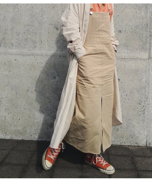 ulu(ウル)の「Chino Jumper skirt(ジャンパースカート・レディース・ベージュ/カーキ/アイボリー・FREE)」の5枚目の写真