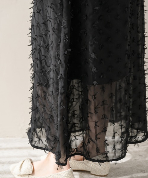 idem(イデム)の「ribbon chiffon skirt/リボンフリンジスカート【Sサイズ展開あり】(スカート・レディース・ホワイト/ブラック・SMALL/FREE)」の8枚目の写真