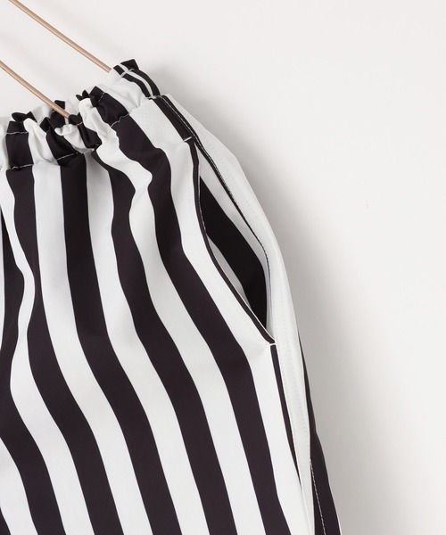 LOWRYS FARM(ローリーズファーム)の「SWIM/セットアップUNISEX 643078(水着・キッズ・グレー/イエロー/ネイビー/ブラウン・150cm/140cm/130cm/120cm/110cm)」の18枚目の写真