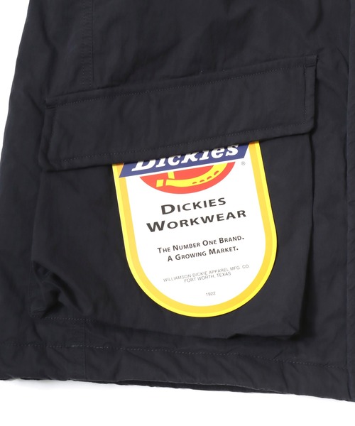 Dickies(ディッキーズ)の「Dickies/ディッキーズ Hunting Jacket/オーバーサイズ ナイロン 襟コーデュロイ ハンティングジャケット/薄中綿ジャケット/ブルゾン/レディース メンズ(ブルゾン・メンズ・オリーブ/ブラック・M/L/XL)」の8枚目の写真