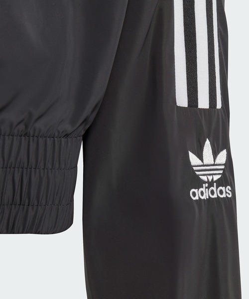 adidas(アディダス)の「アディカラー クロップトラックジャケット / ジャージ / アディダスオリジナルス adidas Originals(ナイロンジャケット・キッズ・ブラック・120/140/150/160/110/130)」の5枚目の写真