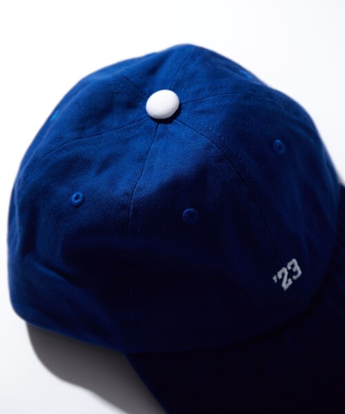 CAHLUMN(カウラム)の「CAHLUMN/カウラム 6Panel Cap“'23”/シックスパネルキャップ(キャップ・メンズ・ネイビー/ホワイト/ブルー・フリ-)」の8枚目の写真