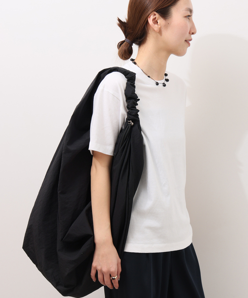 HANES(ヘインズ)の「【Hanes × relume】別注 ウォッシュドコットン クルーネックTシャツ<2枚セット>(Tシャツ/カットソー・レディース・ブラック/ベージュ・FREE)」の8枚目の写真