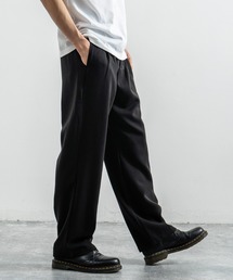 Rocky Monroe | タックワイドテーパードパンツ(スラックス)