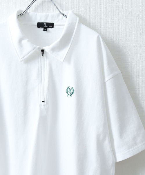 ZIP FIVE(ジップファイブ)の「【ZIP FIVE】【ユニセックス】ハーフジップワンポイント刺繍 半袖Tシャツ/ポロシャツ(ポロシャツ・メンズ・ブラック×ホワイト/クリーム/ホワイト×レッド/オートミール/アイボリー系1/ブラック×ブルー/ホワイト×グリーン/ネイビー/アイボリー系/ホワイト×ブラック/ホワイト/ブラック系/ネイビー系/ブラック・LARGE/MEDIUM)」の2枚目の写真