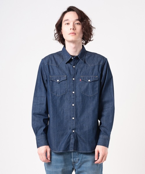 Levi's(リーバイス)の「Levi's/リーバイス BARSTOW ウエスタンシャツ STANDARD RED CAST RINSE(シャツ/ブラウス・メンズ・ダークインディゴブルー・S/M/L/XL)」の1枚目の写真