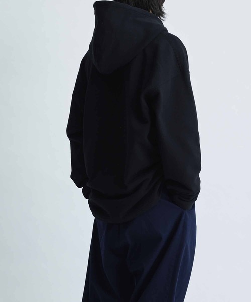 ADAM ET ROPE'(アダムエロペ)の「【WEB限定】ビック ルーズ スウェット マリンパーカー / スナップ フーディー / ユニセックス(カーディガン/ボレロ・メンズ・ブラック/キナリ・L/M)」の5枚目の写真