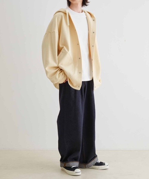 ADAM ET ROPE'(アダムエロペ)の「【WEB限定】ビック ルーズ スウェット マリンパーカー / スナップ フーディー / ユニセックス(カーディガン/ボレロ・メンズ・ブラック/キナリ・L/M)」の11枚目の写真