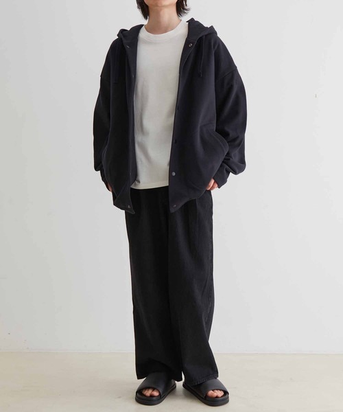 ADAM ET ROPE'(アダムエロペ)の「【WEB限定】ビック ルーズ スウェット マリンパーカー / スナップ フーディー / ユニセックス(カーディガン/ボレロ・メンズ・ブラック/キナリ・L/M)」の18枚目の写真