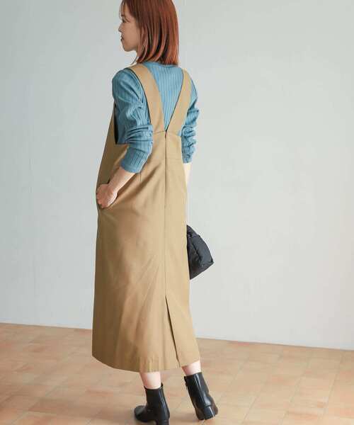 URBAN RESEARCH DOORS(アーバンリサーチドアーズ)の「『セットアップ対応』 ストレートジャンパースカート(ワンピース・レディース・ベージュ/ブラック・MEDIUM)」の1枚目の写真