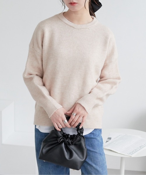 ECRIRE(エクリール)の「ドロップショルダーニット(ニット/セーター・レディース・アイボリー/カーキ/ベージュ/グリーン/サックスブルー・M)」の2枚目の写真
