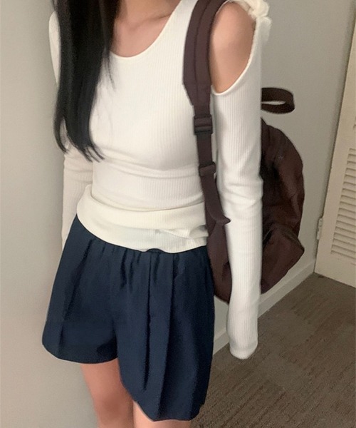 LYEON(リヨン)の「ワンショルダーオープンリボンテレコトップス/ショルダーリボンTシャツ(Tシャツ/カットソー・レディース・オフホワイト/ピンク・FREE)」の10枚目の写真