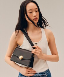 LACOSTE | テニスブリス レザーミディアムショルダーバッグ ダブルストラップ 2WAY(ハンドバッグ)
