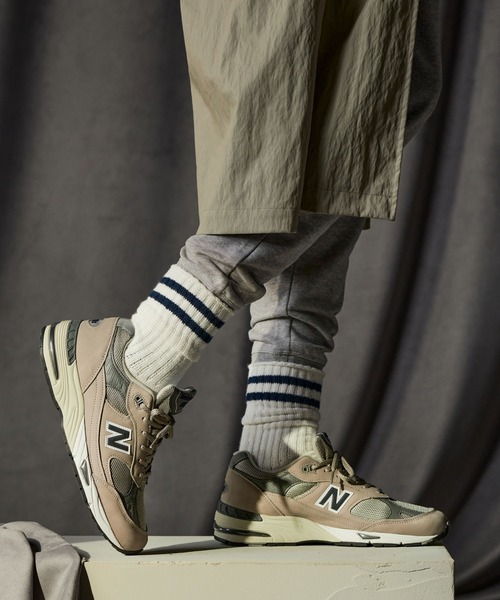 NEW BALANCE(ニューバランス)の「M991(スニーカー・メンズ・グレー・25.0cm/28.5cm/26.0cm/27.5cm/27.0cm/28.0cm/26.5cm/25.5cm/29.0cm)」の5枚目の写真