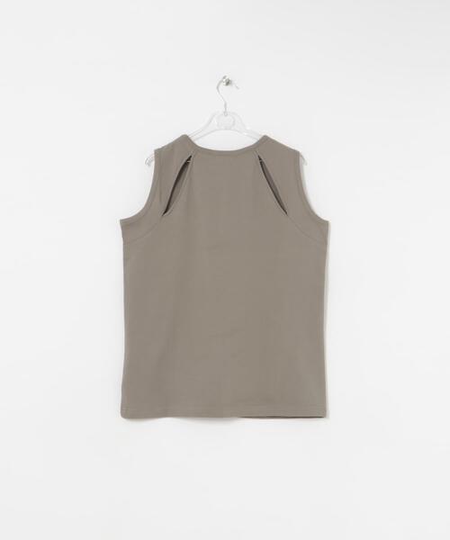 LAATO(ラート)の「slit no sleeve tee(タンクトップ・レディース・ナチュラル/ホワイト・FREE)」の22枚目の写真
