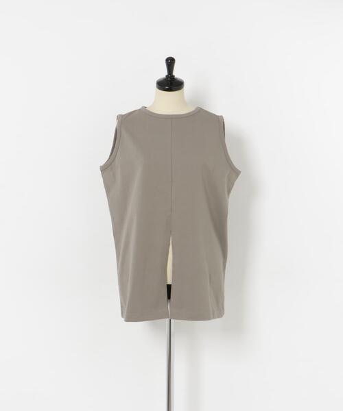 LAATO(ラート)の「slit no sleeve tee(タンクトップ・レディース・ナチュラル/ホワイト・FREE)」の19枚目の写真